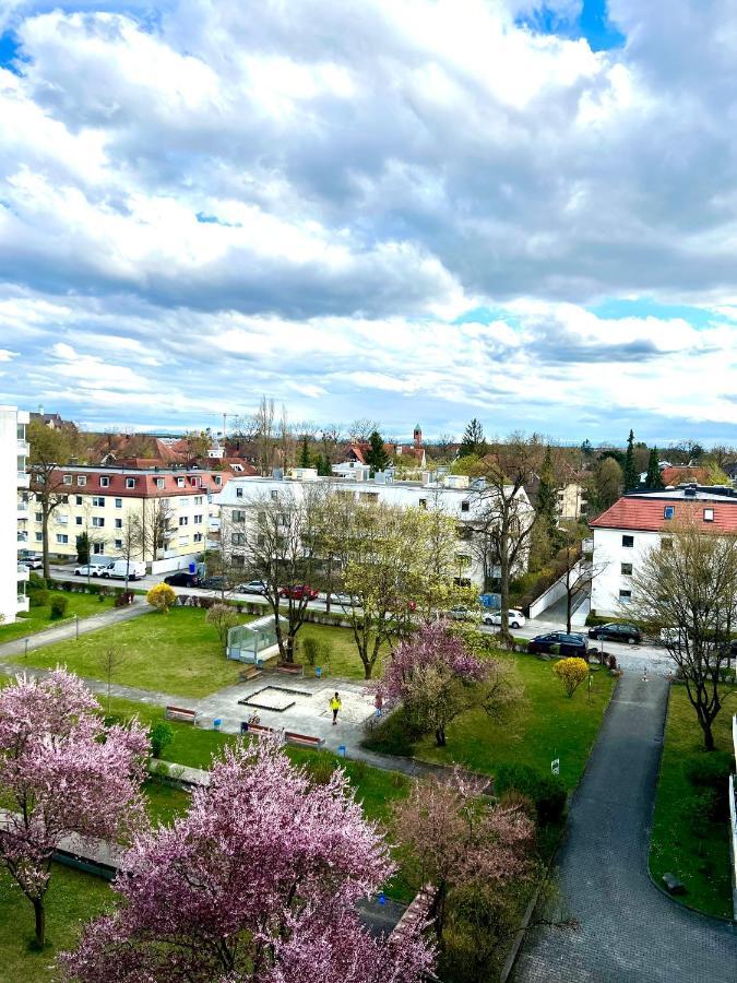 City Apartment - Laim - Mountain View Apartamento